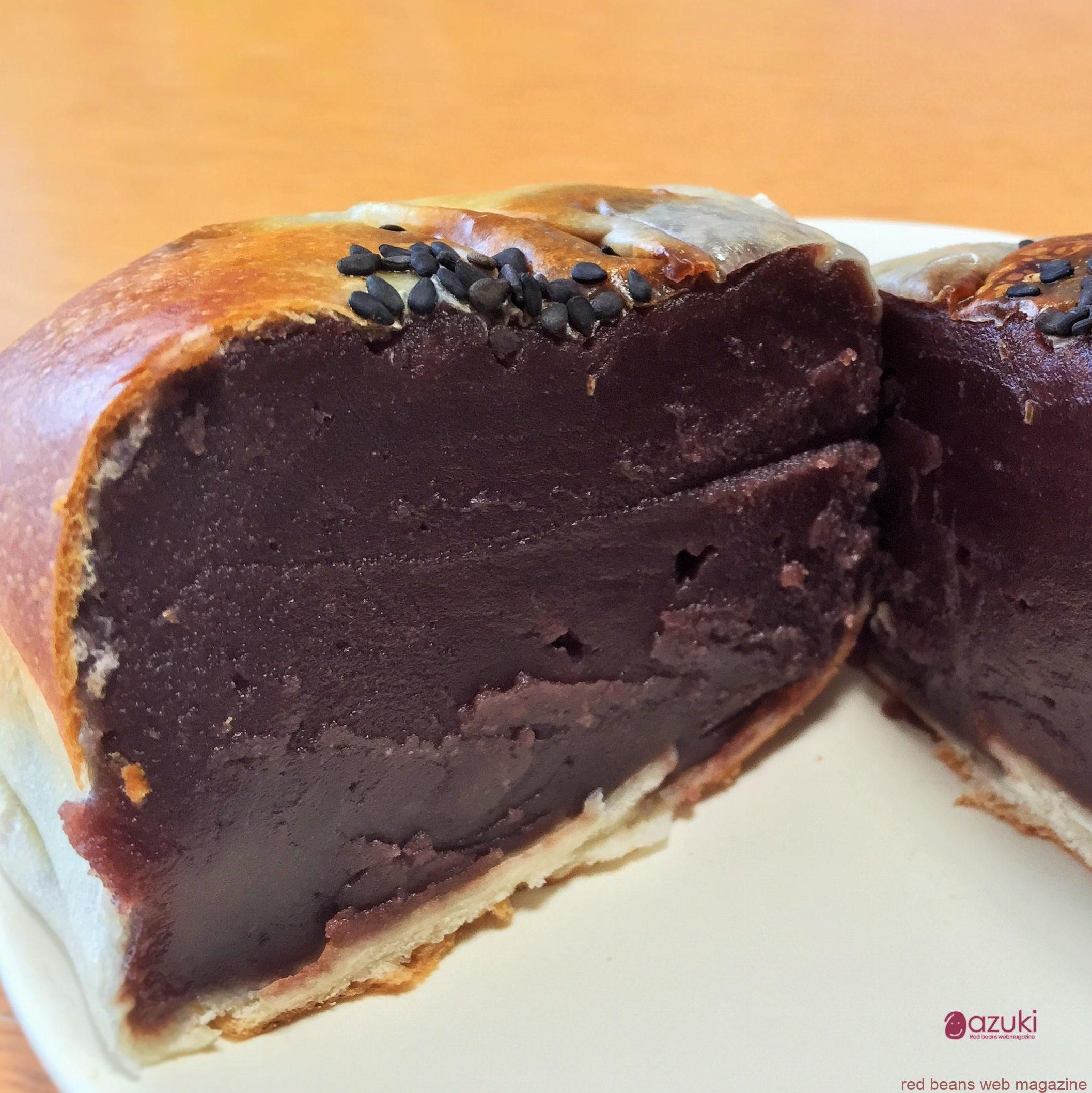 あんこの量にびっくり!メイカセブン名物「薄皮あんぱん」