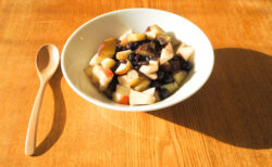 ポリフェノールたっぷりサラダ