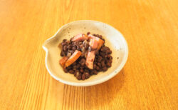 ゆで小豆のベーコン煮（ロジカルクッキング、普通鍋編）